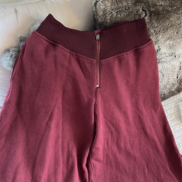 NWT Free People Movement Solid Borderline Wide Leg Pants maroon small - Picture 5 of 16